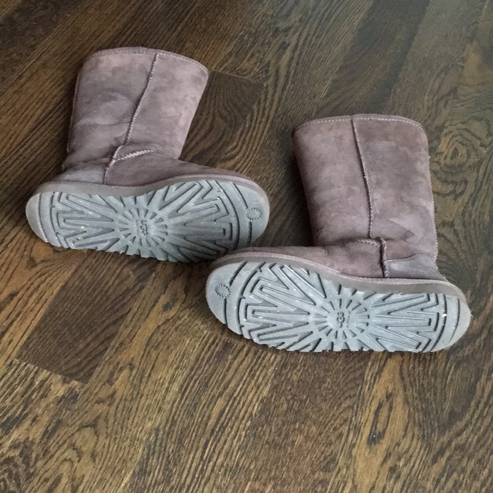 Ugg Classics - image 4